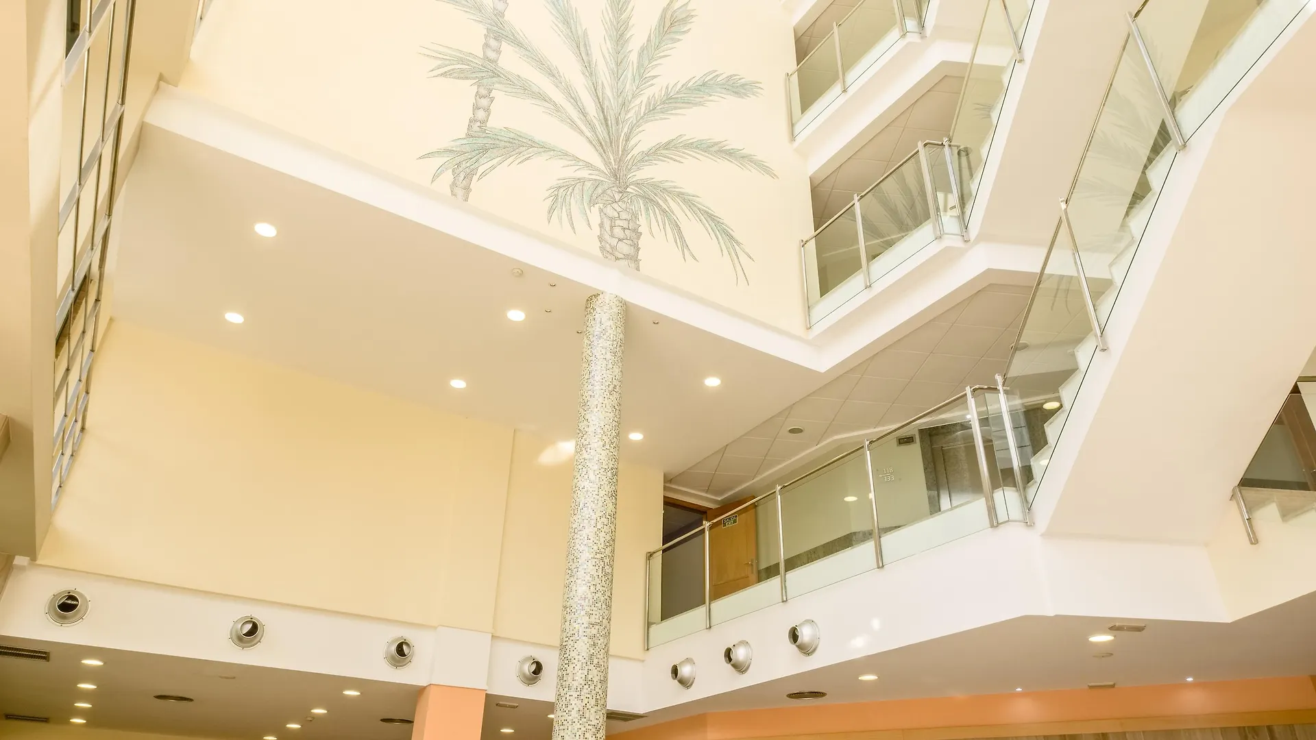 Hotel California Palace Salou 4*,  Spain