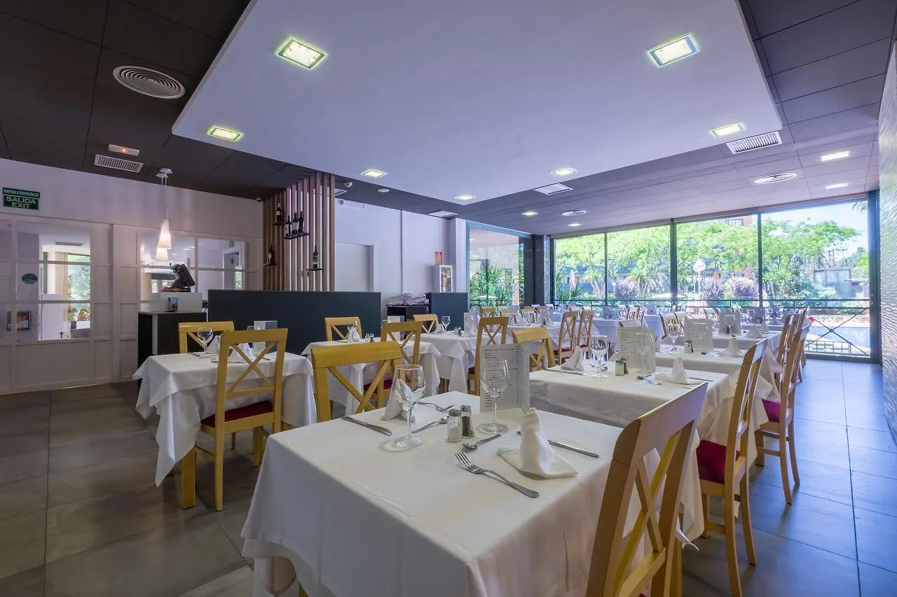 Hotel California Palace Salou 4*,